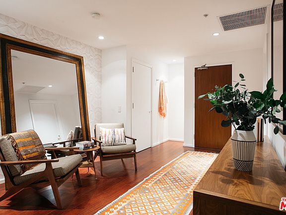 5th image of 1155 S Grand Ave APT 613
