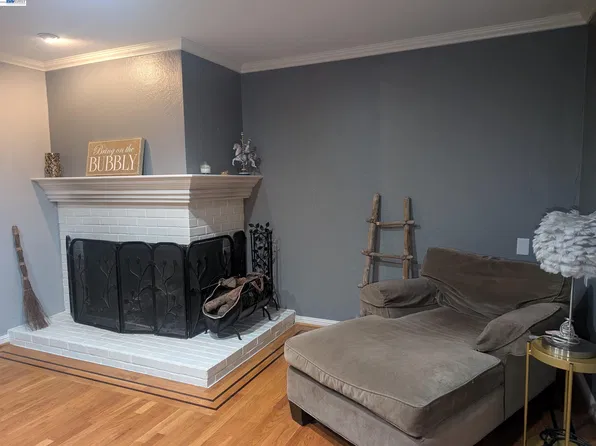 4017 Silver St, Pleasanton, CA 94566