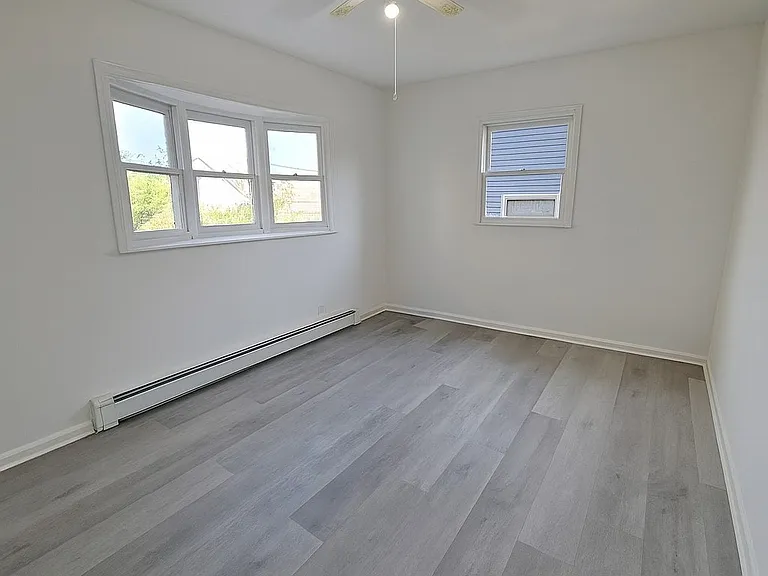 113 Yoakum Ave — Photo 7