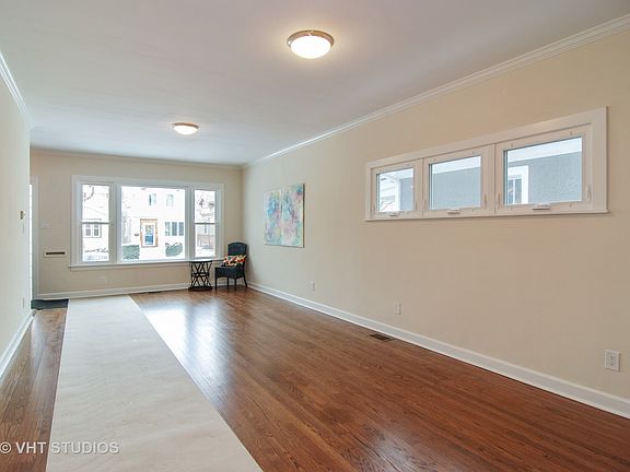 2nd image of 1141 S Lyman Ave