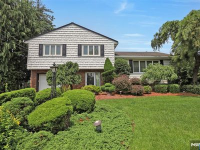 39-19 Grant St, Fair Lawn, NJ, 07410