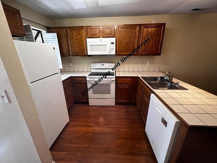 2nd image of 2978 Tierra Verde W #2978