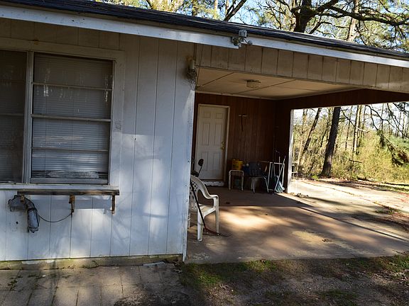 2nd image of 44 Elk Haven Ln