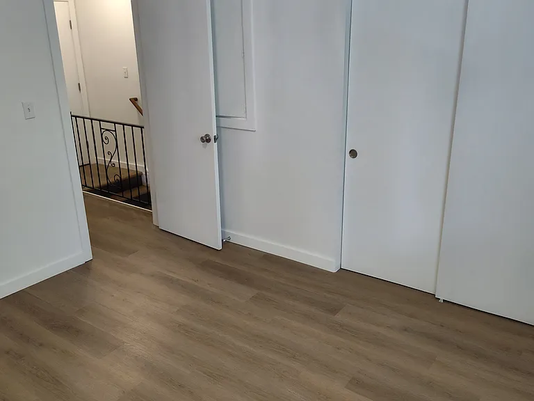 Upstairs Front Bedroom.