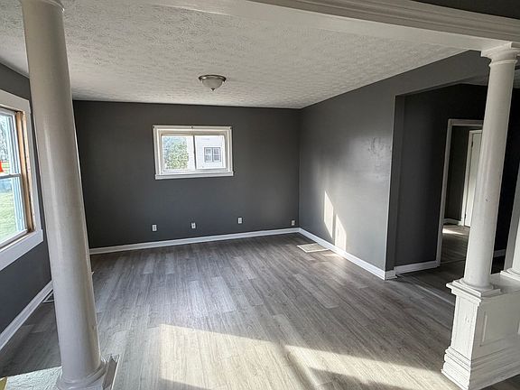 3rd image of 316 W 10th St #1