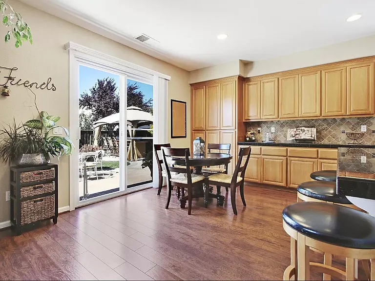 1317 Moonflower Ct — Photo 6