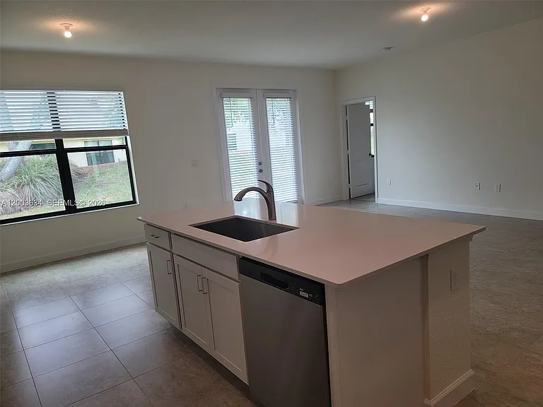 10005 W Verona Cir — Photo 9