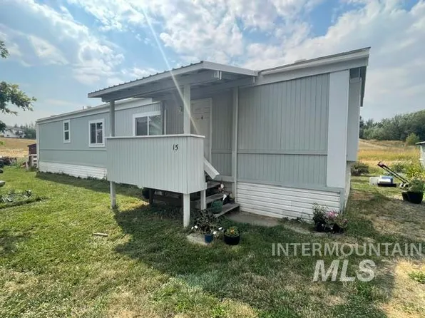 1751 N Polk Ext Trailer 15, Moscow, ID 83843