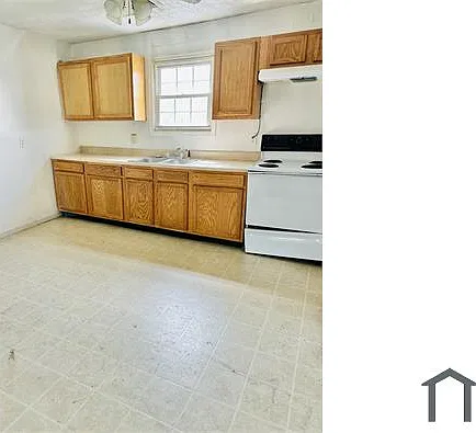 1008 E Kirby Ave #3 — Photo 2