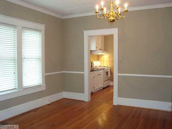 2nd image of 306 Woodbine Ct
