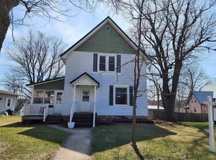 431 E Cornelia St, Darlington, WI 53530