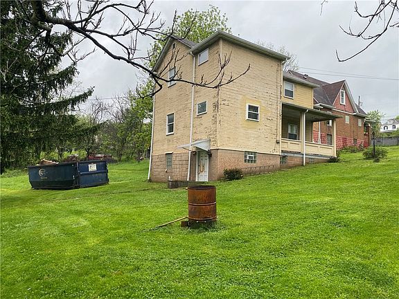 2nd image of 548 Chestnut St