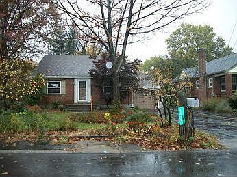 2nd image of 6031 Arnett St