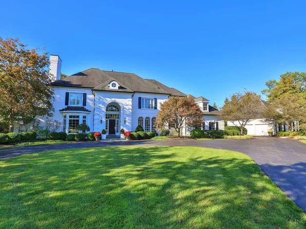 7625 Foxgate Ln, Cincinnati, OH 45243