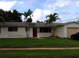 6440 SW 3rd Ct, Hollywood, FL 33023