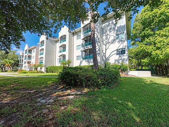 3rd image of 3731 Sarasota Square Blvd APT 211-C