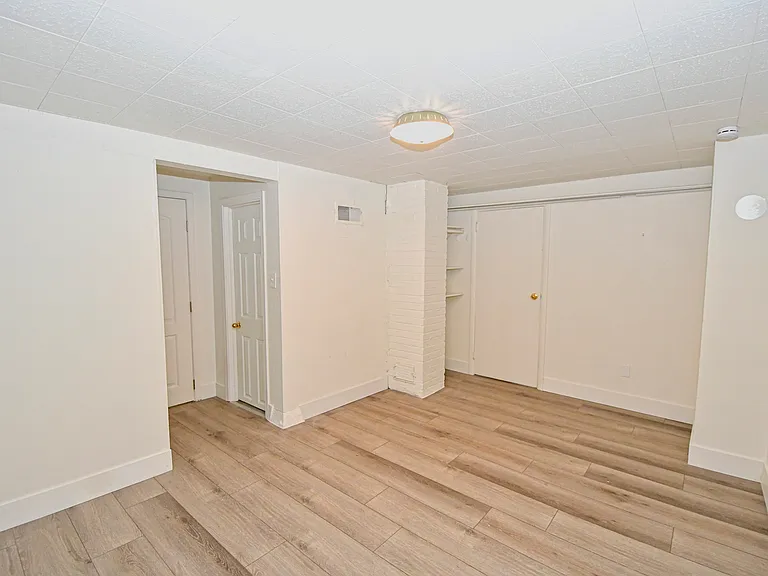 1339 Faland Way — Photo 14