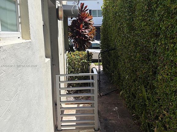 3rd image of 503 75th St #517