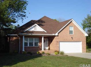 106 Acorn Ln, Point Harbor, NC 27964