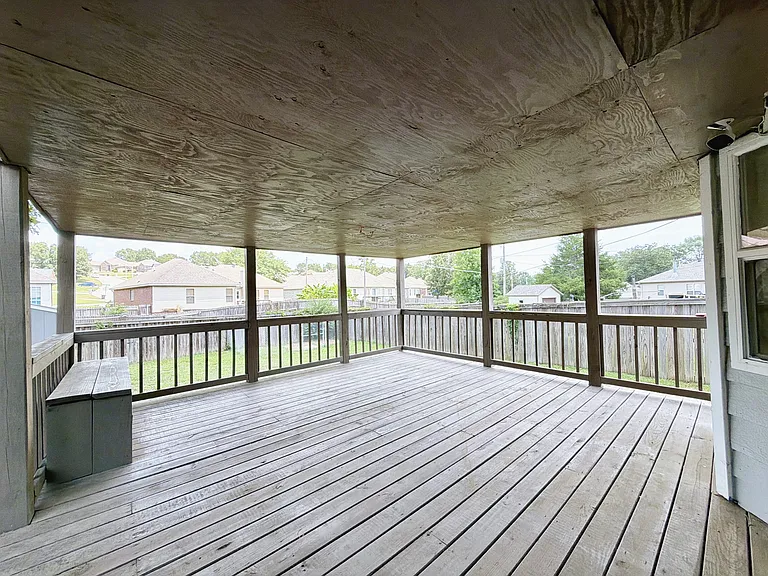 10812 Windridge Dr — Photo 22