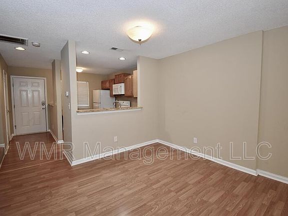 4th image of 9102 Charminster Ct #1