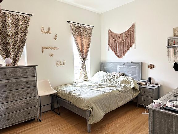 5th image of 363 Grant St APT 8