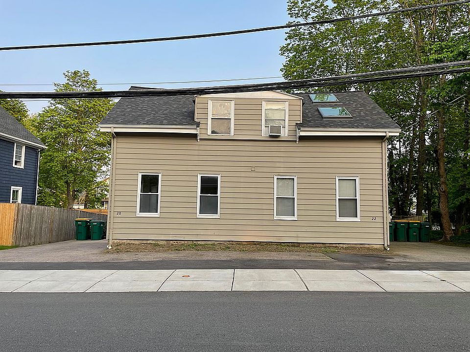 1st image of 20 Maple St Unit 20