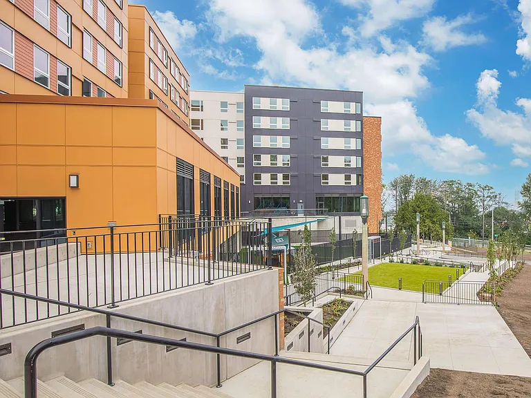 Beacon Pacific Village Apartments — Photo 22
