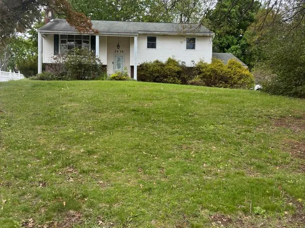 2435 Welsh Dr, Pottstown, PA 19464