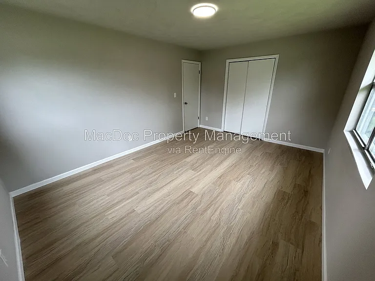 321 Union Ave — Photo 13