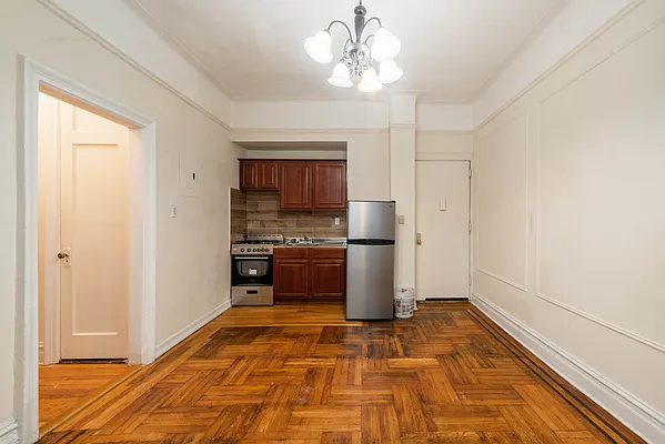 Rented by Joel Scharf, LREB | media 22