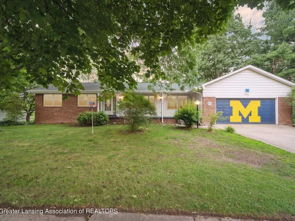 115 Pennsylvania St, Leslie, MI 49251