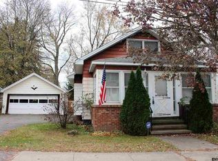 49 Cuthbert St, Scotia, NY 12302