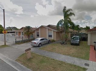 11882 SW 209th Ter, Miami, FL 33177
