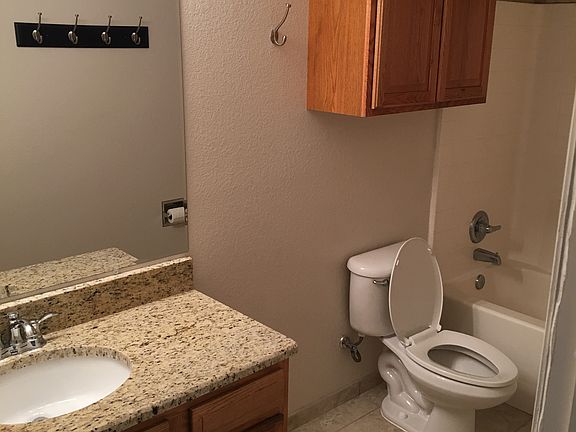 4th image of 7916 Vail Dr