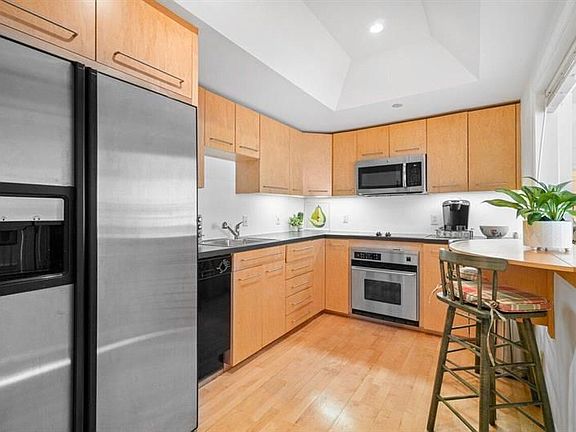 4th image of 150 Bradley Pl APT 312