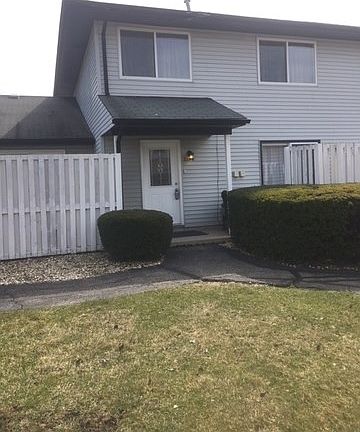 2nd image of 2306 Carnation Dr #0