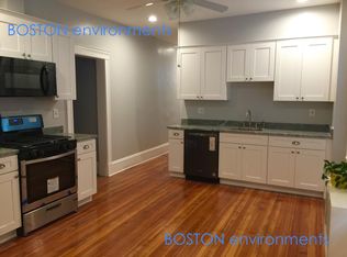 15 Farquhar St, Roslindale, MA 02131