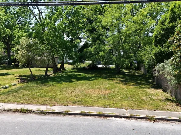 11682 Church St, Princess Anne, MD 21853