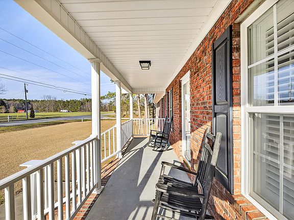 3rd image of 993 Pickett Level Rd