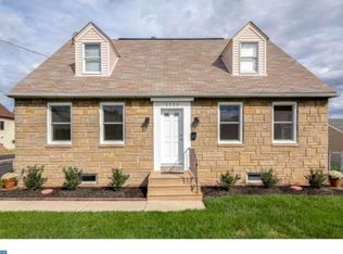 1225 Southampton Rd, Philadelphia, PA 19116