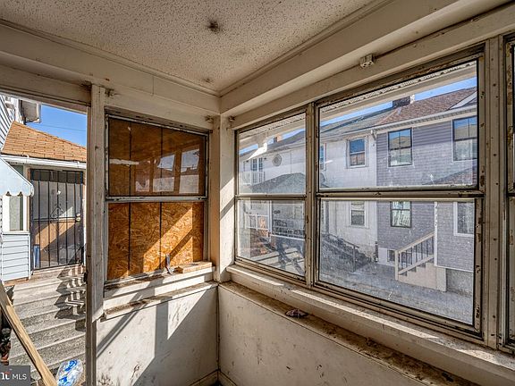 5th image of 4116 Morrison Ct