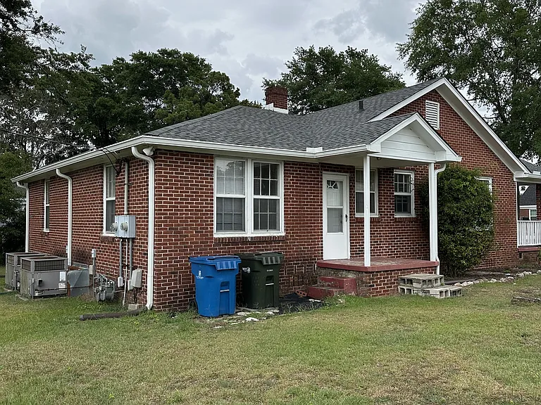 1022 Shull St — Photo 17