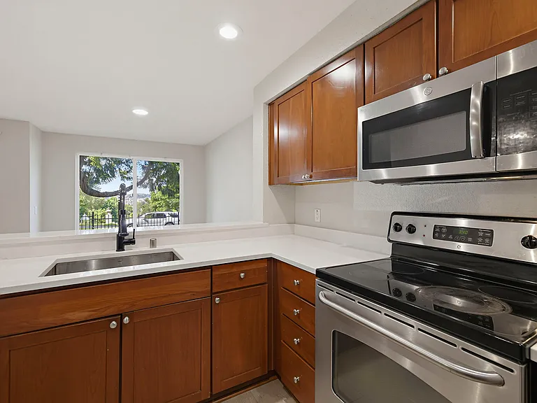1311 12th Ave S #E203 — Photo 10