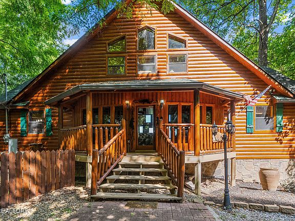 4th image of 3280 Balsam Slopes Rd