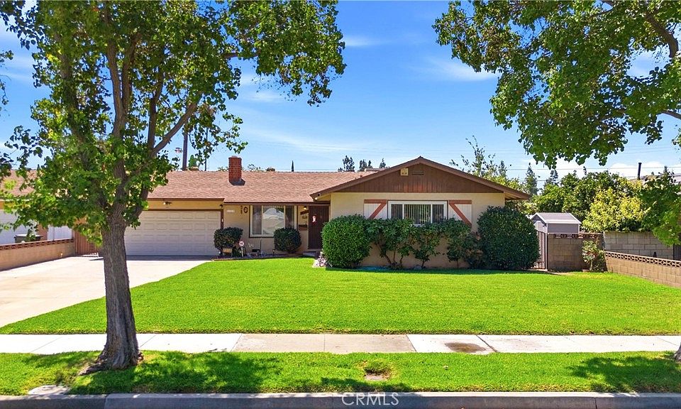 1st image of 1359 W Granada Ct