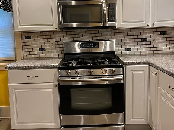 4th image of 2144 S Geddes St