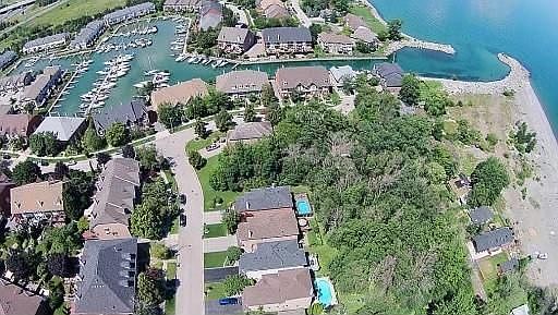 4th image of 73 Waterford Cres