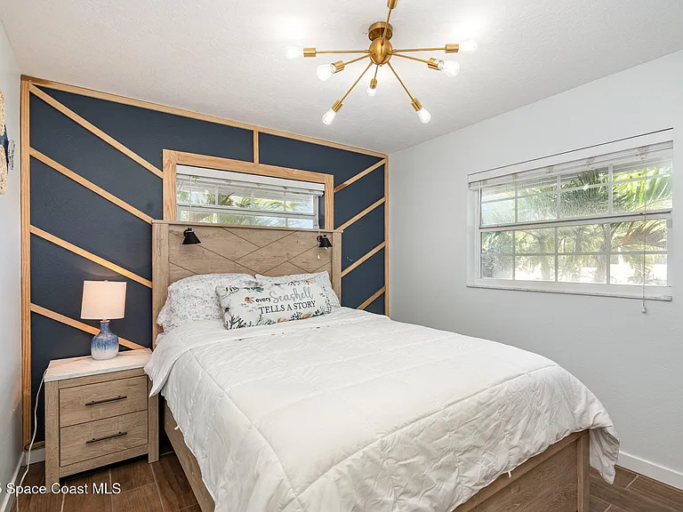 2130 S Patrick Dr — Photo 13