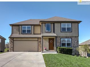 9021 NE 103rd St, Kansas City, MO 64157